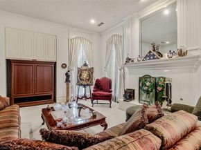 3209  Shannons Place , Garland Texas 75043