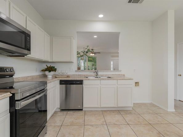 915  Chickesaw Lane , Wylie Texas 75098