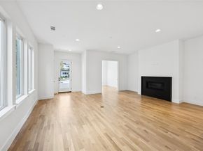5638  Winton Street , Dallas Texas 75206