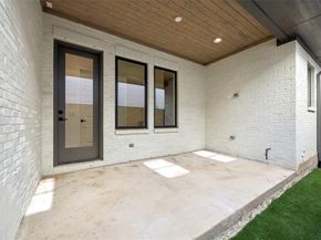 5638  Winton Street , Dallas Texas 75206
