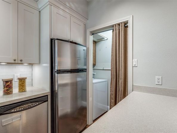 4067  Beltway Drive  121, Addison Texas 75001