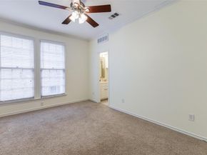 4511  Gilbert Avenue  106, Dallas Texas 75219