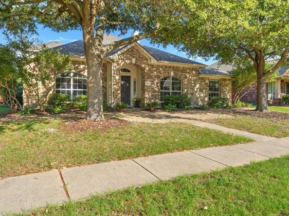 1552  Crystal Pass , Allen Texas 75002