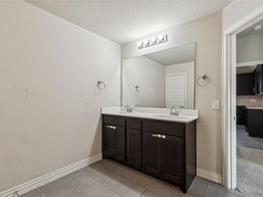 1116 E Hattie Street , Fort Worth Texas 76104