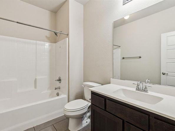 1116 E Hattie Street , Fort Worth Texas 76104