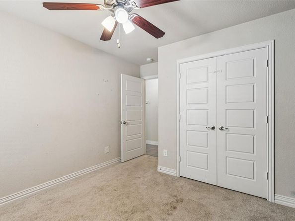 1116 E Hattie Street , Fort Worth Texas 76104