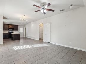 1116 E Hattie Street , Fort Worth Texas 76104