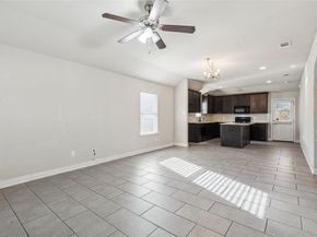 1116 E Hattie Street , Fort Worth Texas 76104