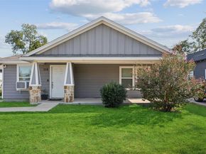 1116 E Hattie Street , Fort Worth Texas 76104