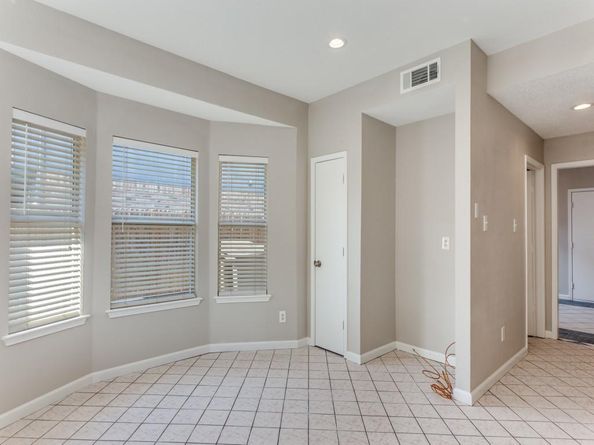 8852  Tyne Trail , Fort Worth Texas 76118
