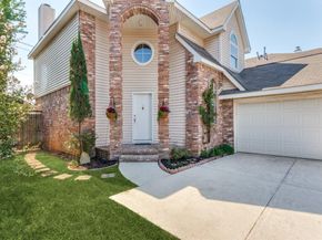 8852  Tyne Trail , Fort Worth Texas 76118