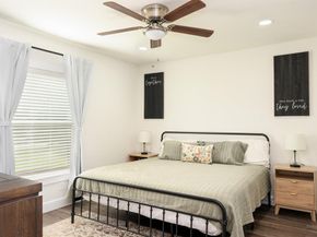 205  Oregon Avenue , Azle Texas 76020