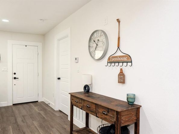 205  Oregon Avenue , Azle Texas 76020