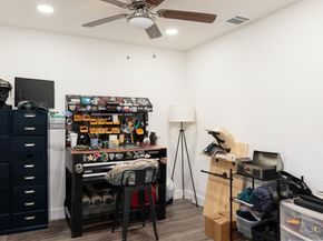 205  Oregon Avenue , Azle Texas 76020