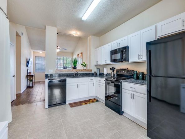 3005  Roxboro Road , Euless Texas 76039