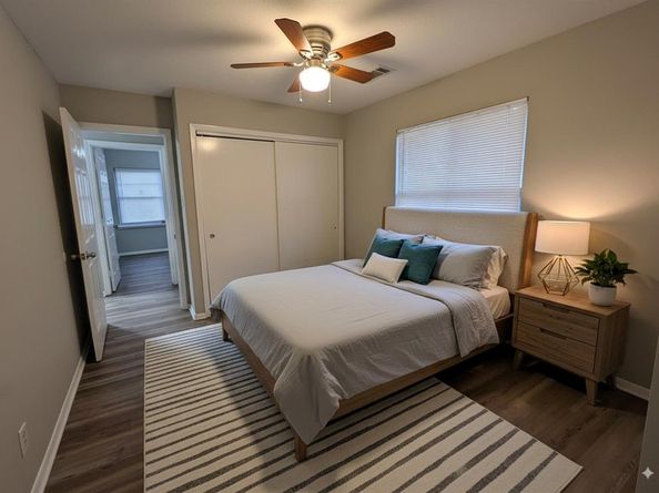 806  clearwood Drive , Dallas Texas 75232