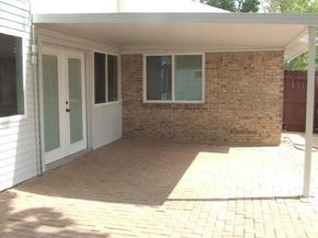 1255  Valencia Lane , Lewisville Texas 75067