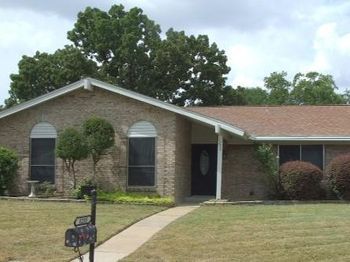 1255  Valencia Lane 