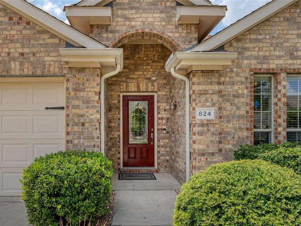 824  Golden Bear Lane , McKinney Texas 75072