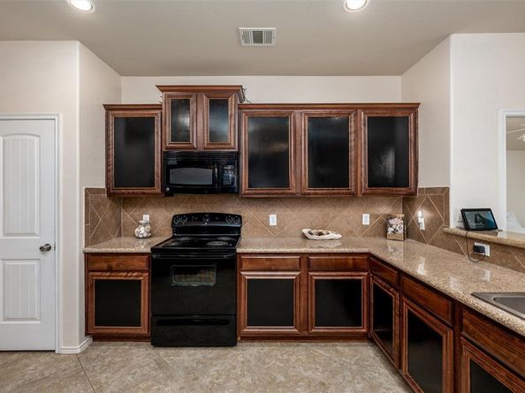 824  Golden Bear Lane , McKinney Texas 75072