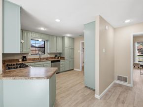 318  Singletree Street , Highland Village Texas 75077