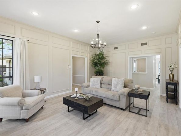 318  Singletree Street , Highland Village Texas 75077