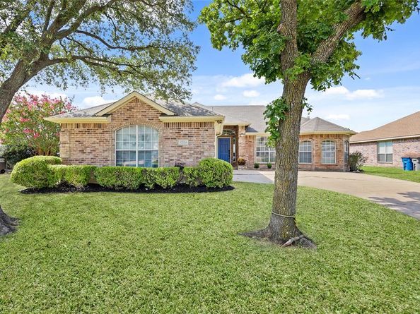 3206  Creekside Drive , Sachse Texas 75048