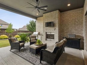 2607  Maverick Way , Celina Texas 75009