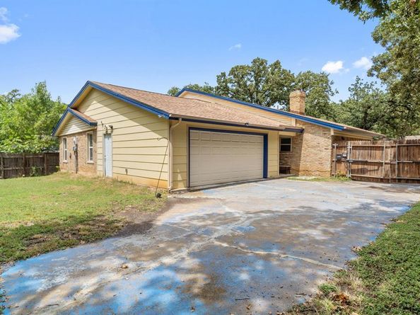 6736  Starnes Road , North Richland Hills Texas 76182