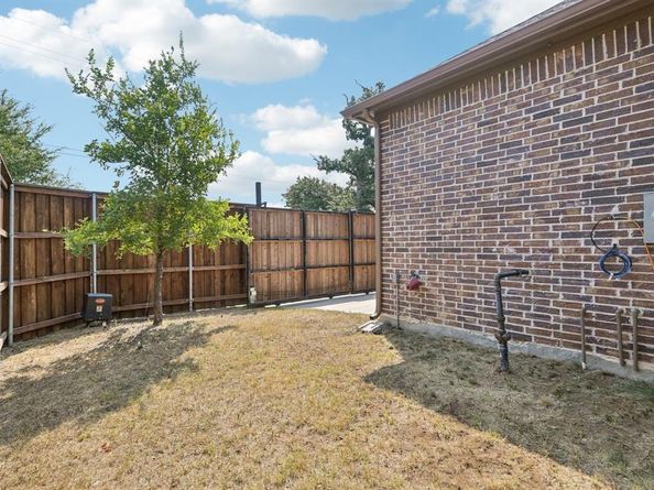 4432  Villa Drive , Flower Mound Texas 75028