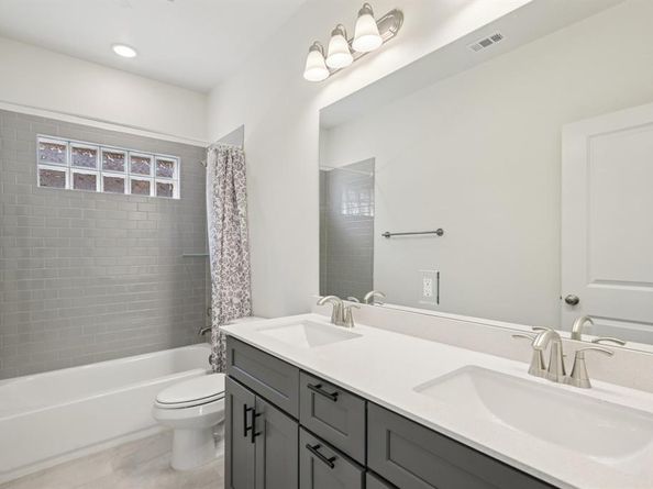 4432  Villa Drive , Flower Mound Texas 75028