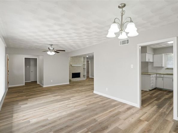 1237  Wagon Wheels Trail , Dallas Texas 75241