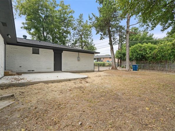 1237  Wagon Wheels Trail , Dallas Texas 75241
