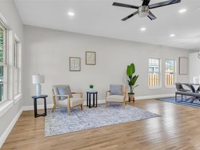 202 S Oak Cliff Boulevard  , Dallas Texas 75208