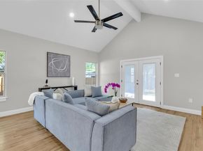202 S Oak Cliff Boulevard  , Dallas Texas 75208