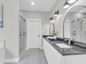 202 S Oak Cliff Boulevard  , Dallas Texas 75208