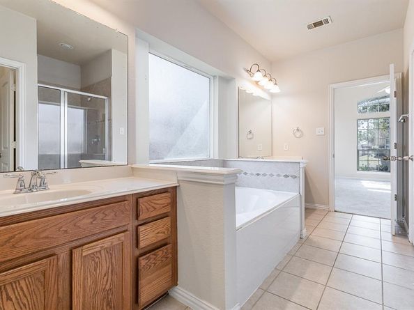 441  Whetstone Street , DeSoto Texas 75115