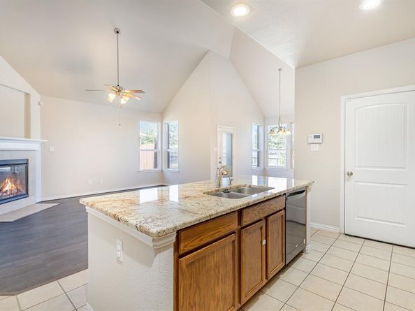 441  Whetstone Street , DeSoto Texas 75115
