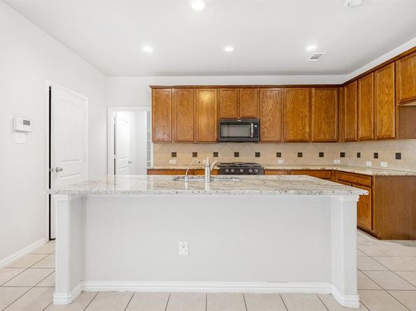 441  Whetstone Street , DeSoto Texas 75115