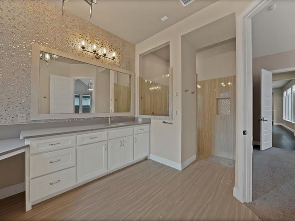 1800  Green Jasper Place , Arlington Texas 76005