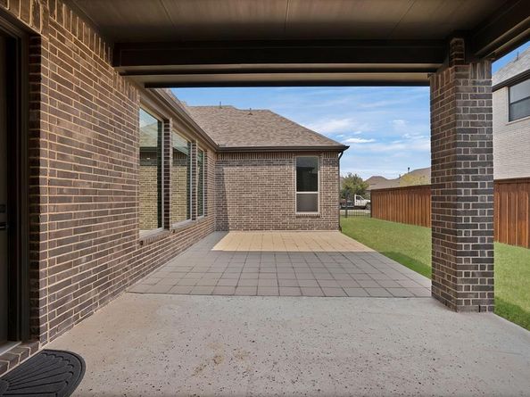 1800  Green Jasper Place , Arlington Texas 76005