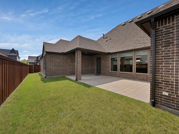 1800  Green Jasper Place , Arlington Texas 76005