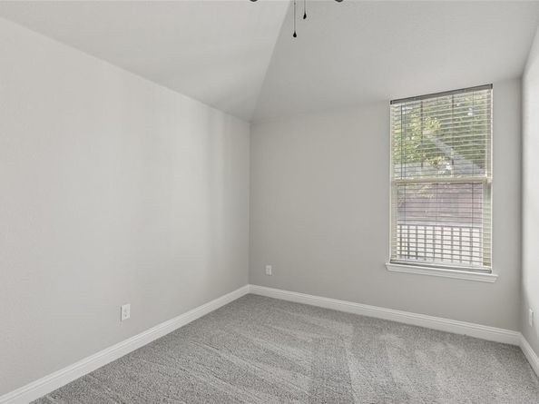 404 W 3rd Street , Kennedale Texas 76060