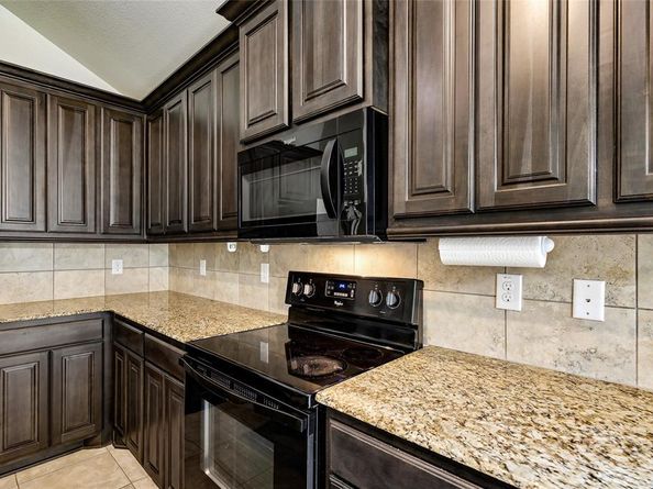 404 W 3rd Street , Kennedale Texas 76060