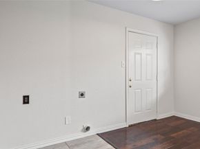 3338  Falls Drive , Dallas Texas 75211