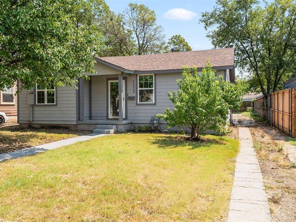 3338  Falls Drive , Dallas Texas 75211