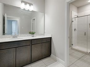 2642  Westbank Trail , Garland Texas 75042