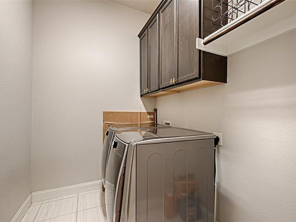 2642  Westbank Trail , Garland Texas 75042