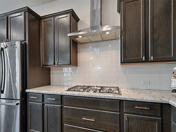 2642  Westbank Trail , Garland Texas 75042