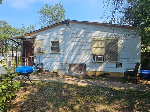 3500  Baylor Street , Fort Worth Texas 76119